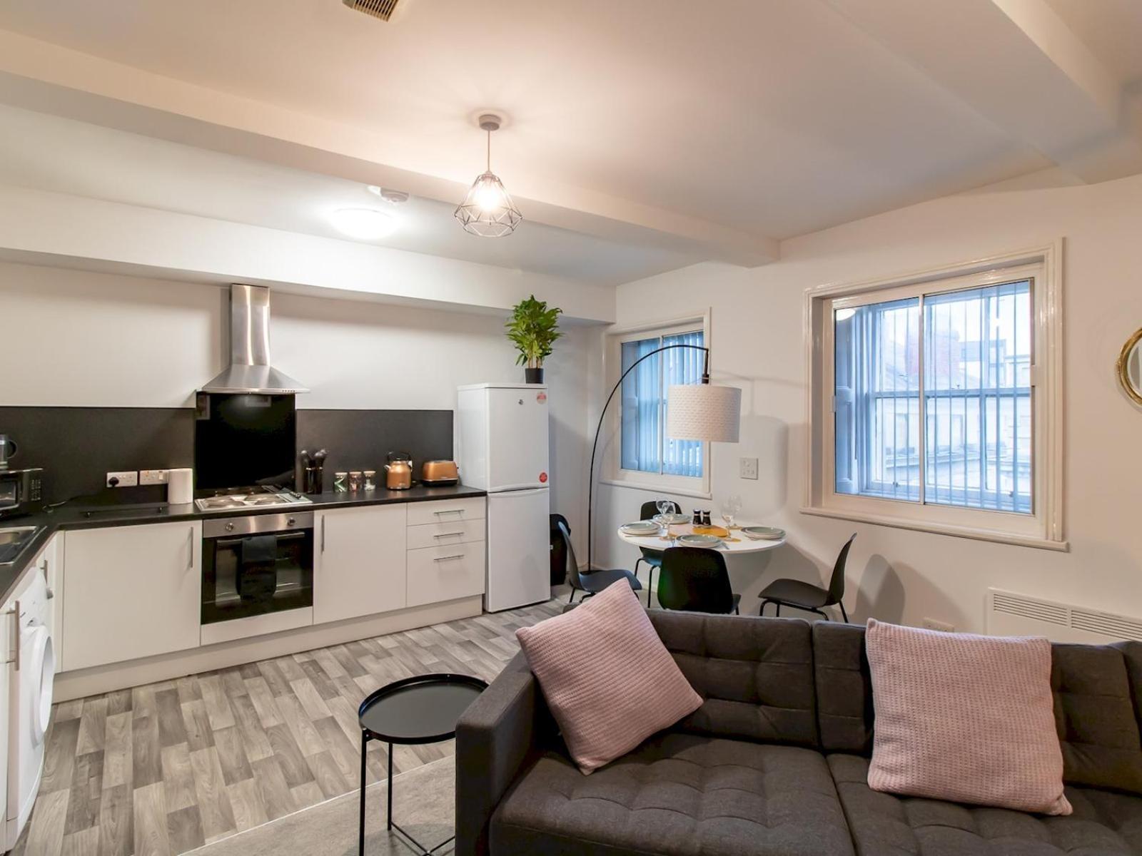 Stylish Maisonette Newcastle Pass The Keys Buitenkant foto